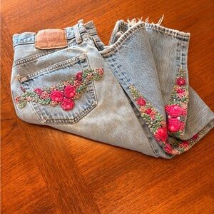 Embroidered Floral Levi’s Blue Jeans